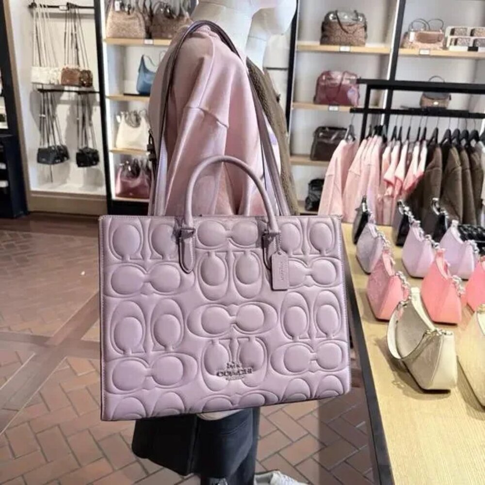 Coach Maggie Large Tote Bag In Signature Leather CY672 Authentic ‼️ New‼️